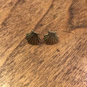 VTG Shell Earrings